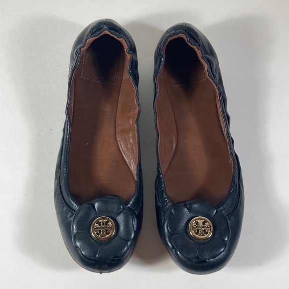 Tory Burch Shelby Floral Flats. Black  All leather. Size 8. - Picture 8 of 15